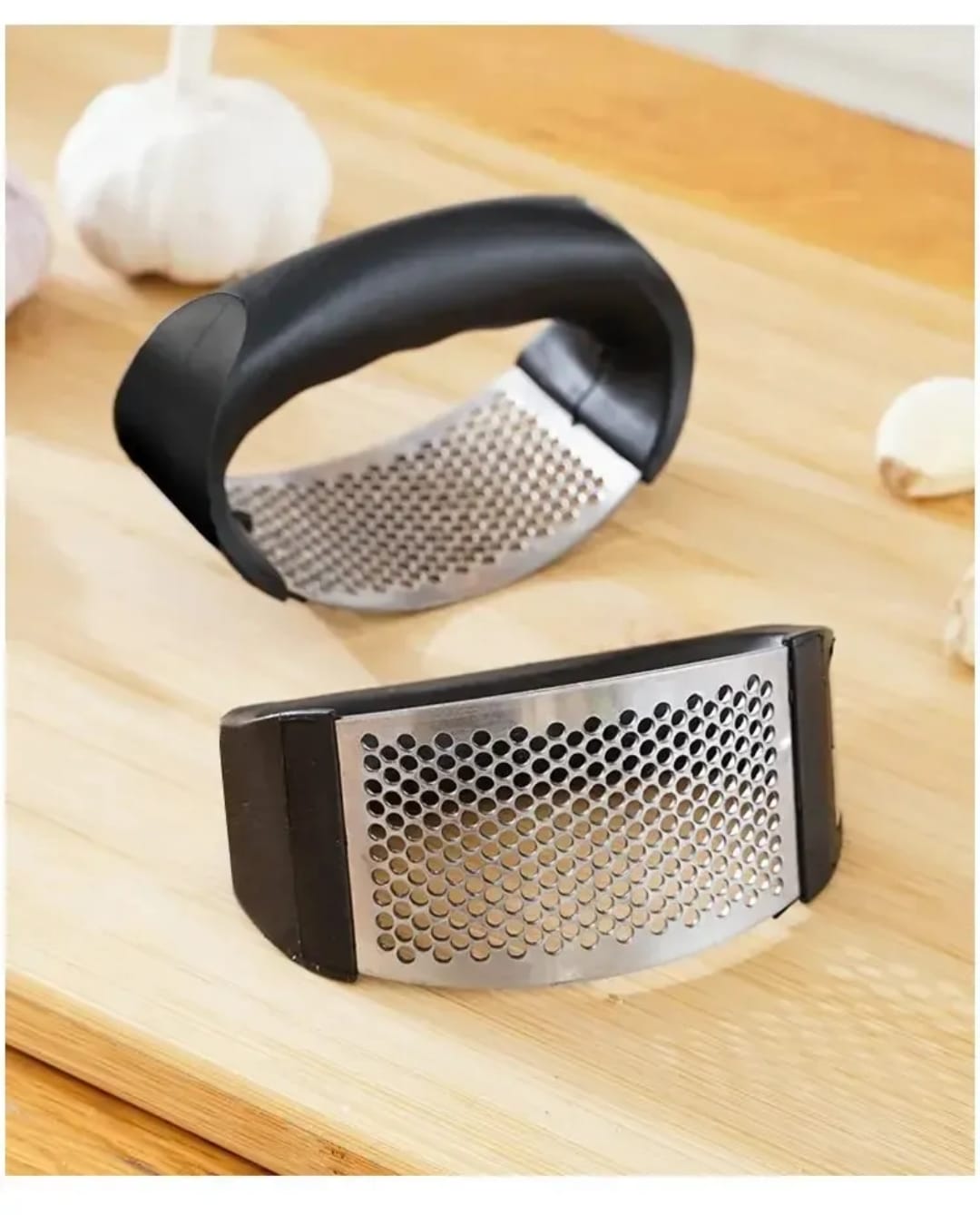 Stainless Steel Garlic Press – Effortless Crushing, No Peeling Required, Durable & Easy to Clean